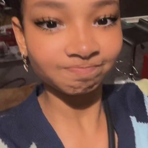 Meet your Posher, Jasmine